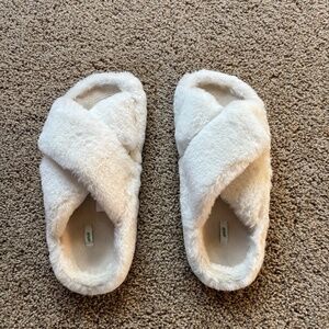 aerie slippers